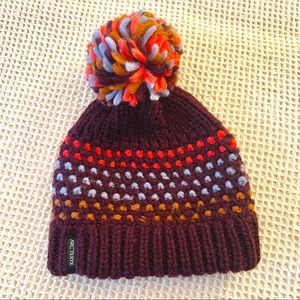Arc’teryx Fernie toque - burgundy Pom Pom beanie hat